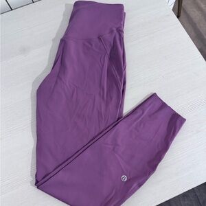 Lululemon Base Pace 25”